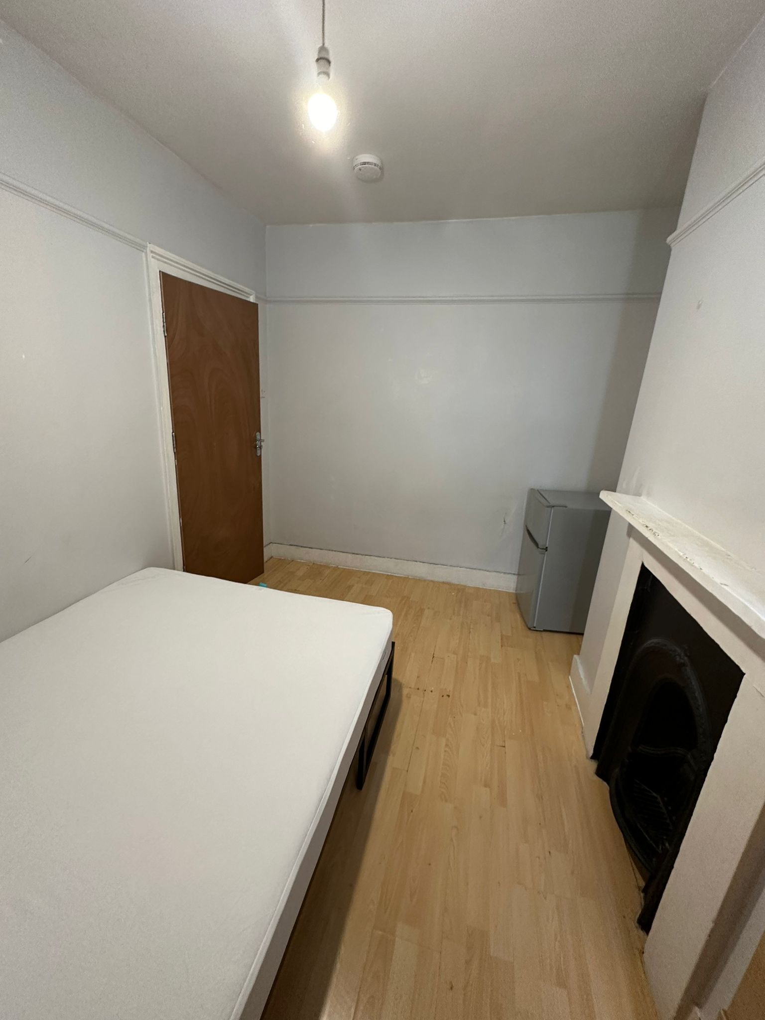 🌟Large Double or Single Room – Upper Road, Plaistow (E13 0D